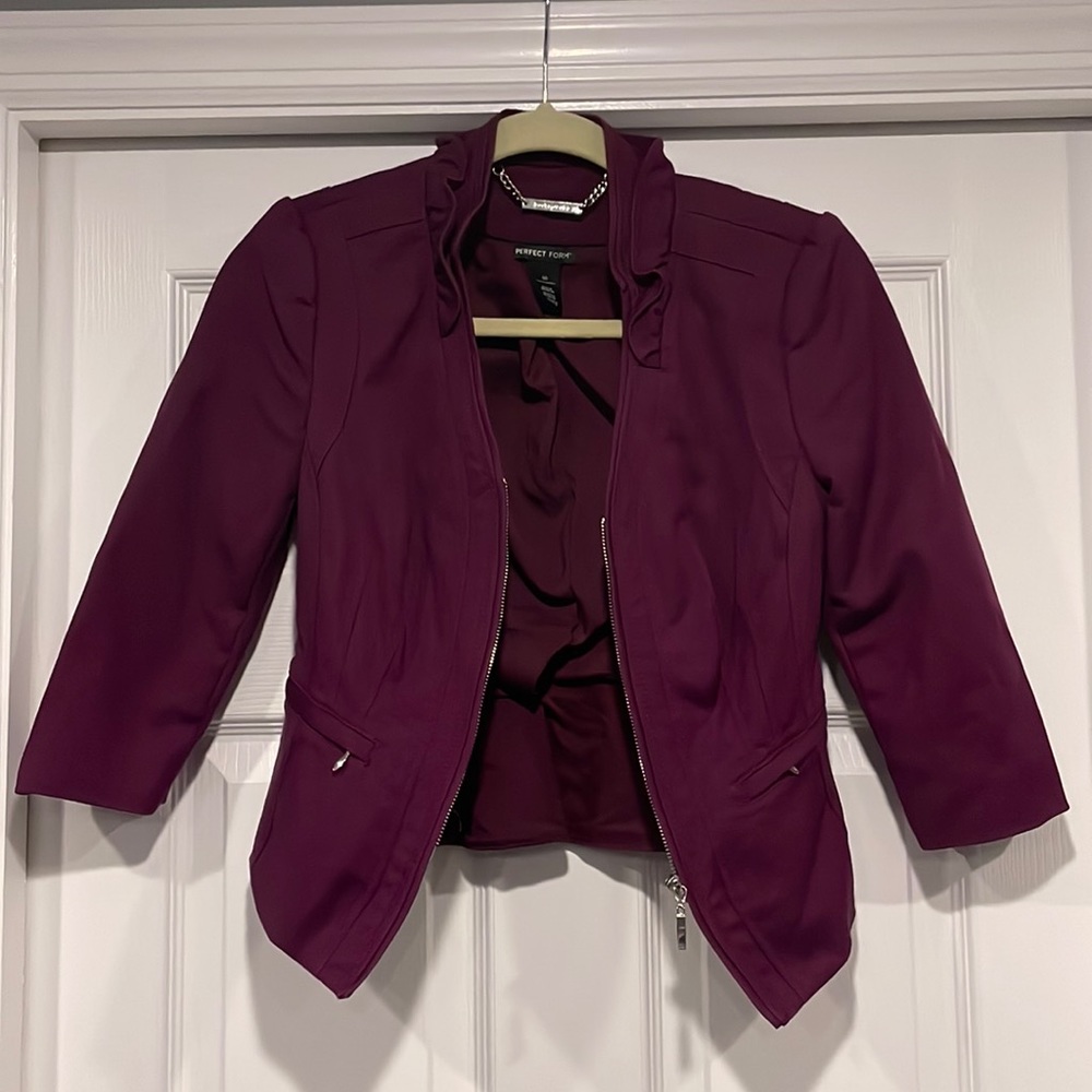 WHBM perfect form blazer, size 00 color purple!
